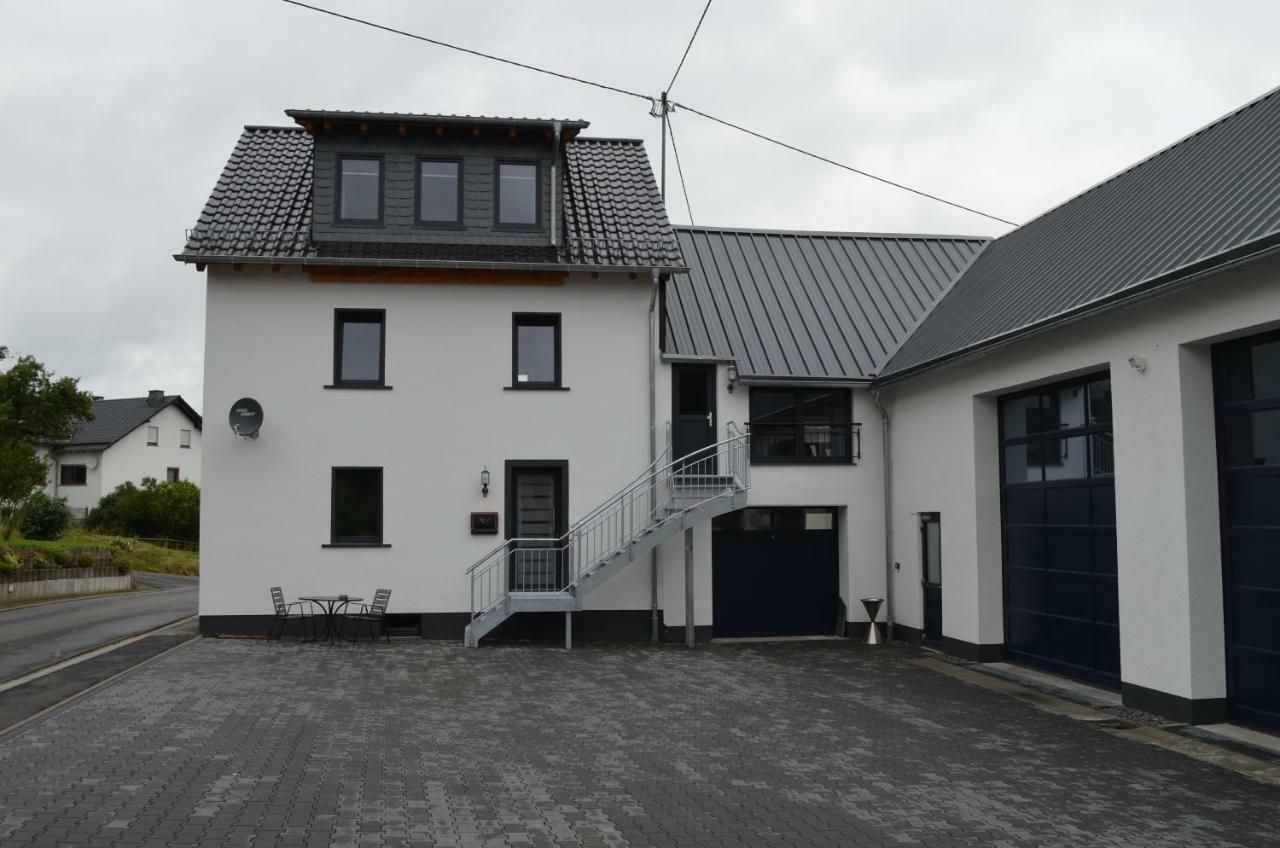 Ferienwohnung Beim Hooch Josef Brucktal Exterior foto